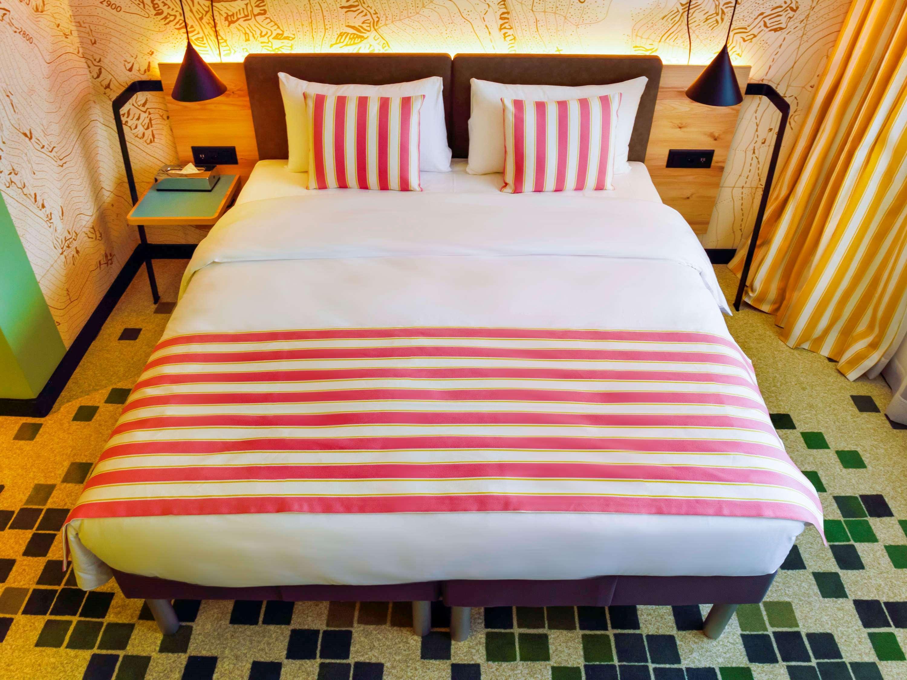 Nonanteneuf Appart Hotel Sierre - Contactless Check-In Buitenkant foto