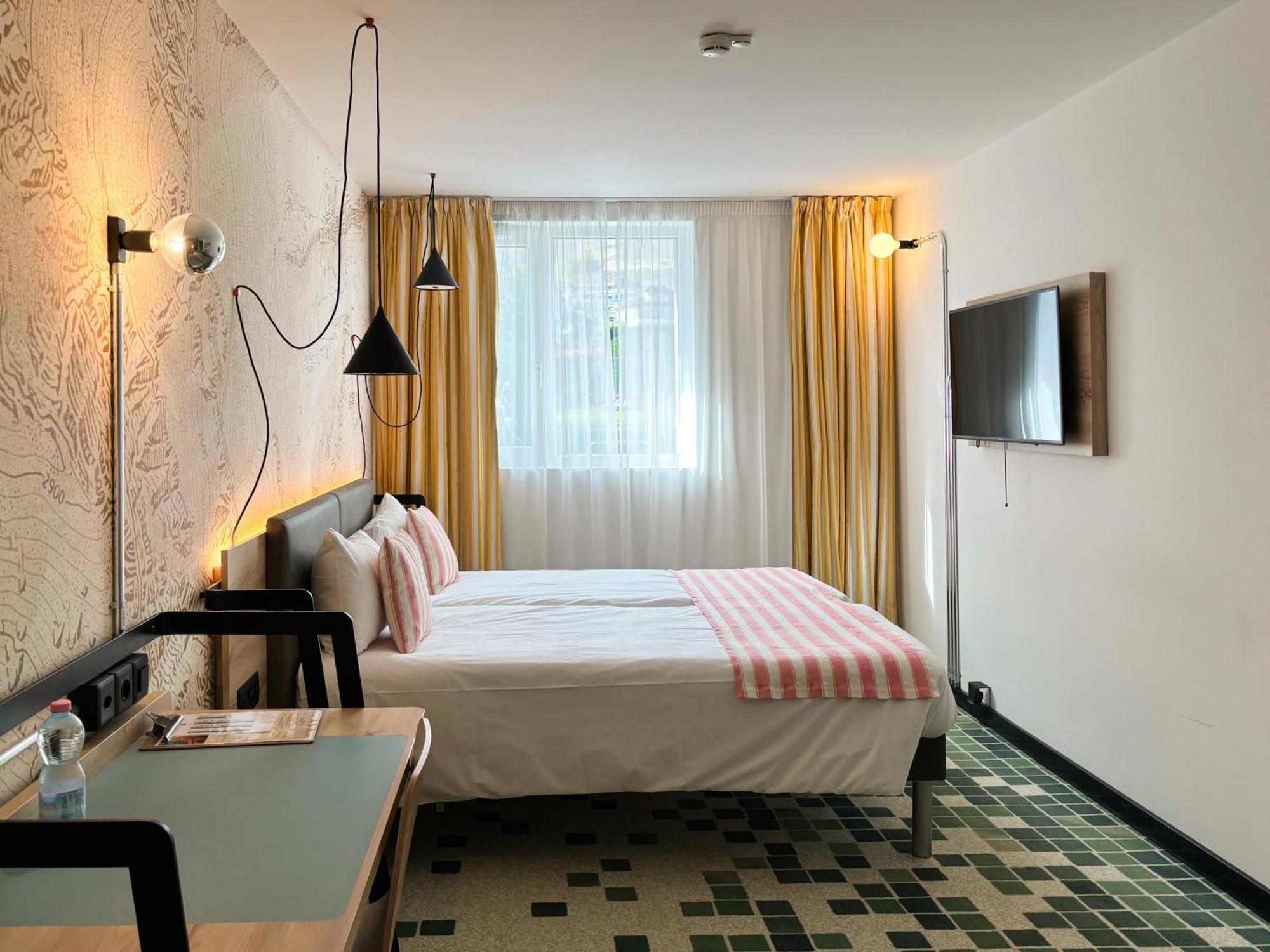 Nonanteneuf Appart Hotel Sierre - Contactless Check-In Buitenkant foto