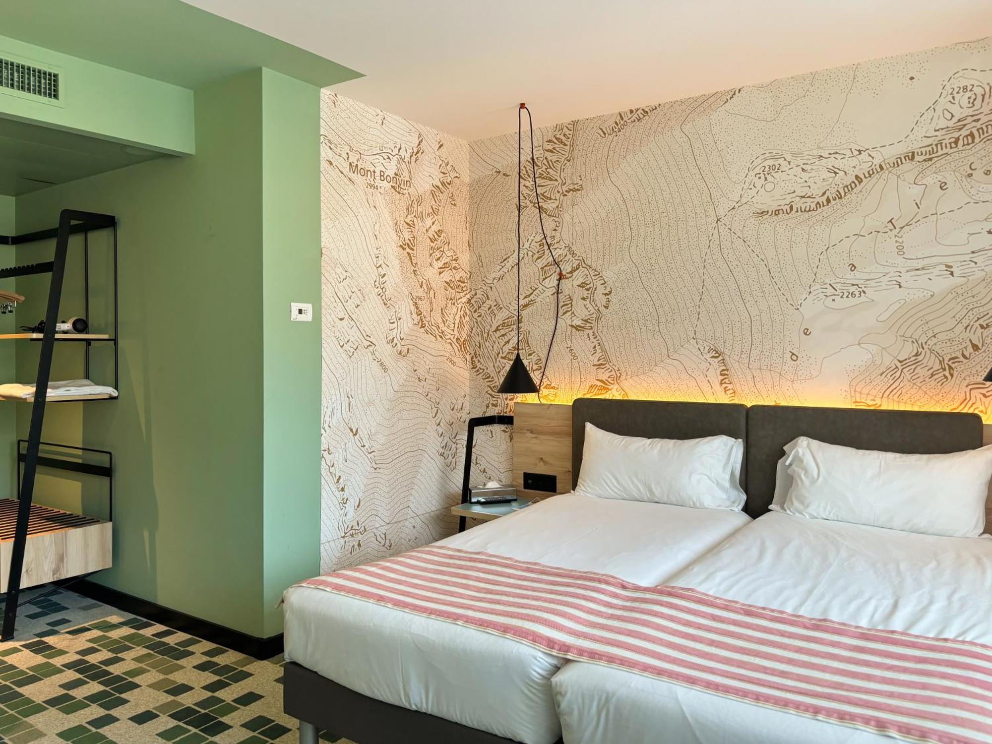 Nonanteneuf Appart Hotel Sierre - Contactless Check-In Buitenkant foto