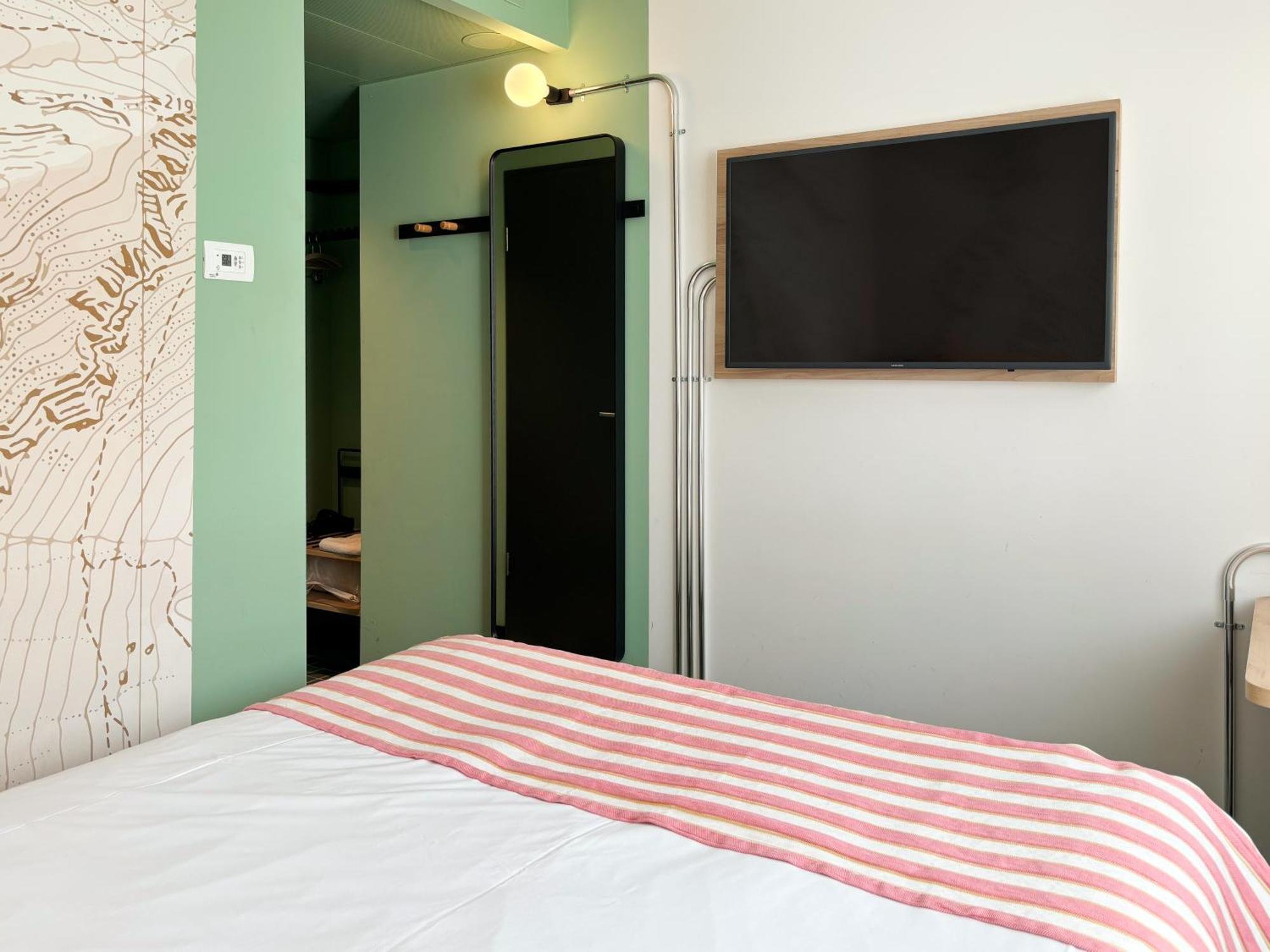 Nonanteneuf Appart Hotel Sierre - Contactless Check-In Buitenkant foto