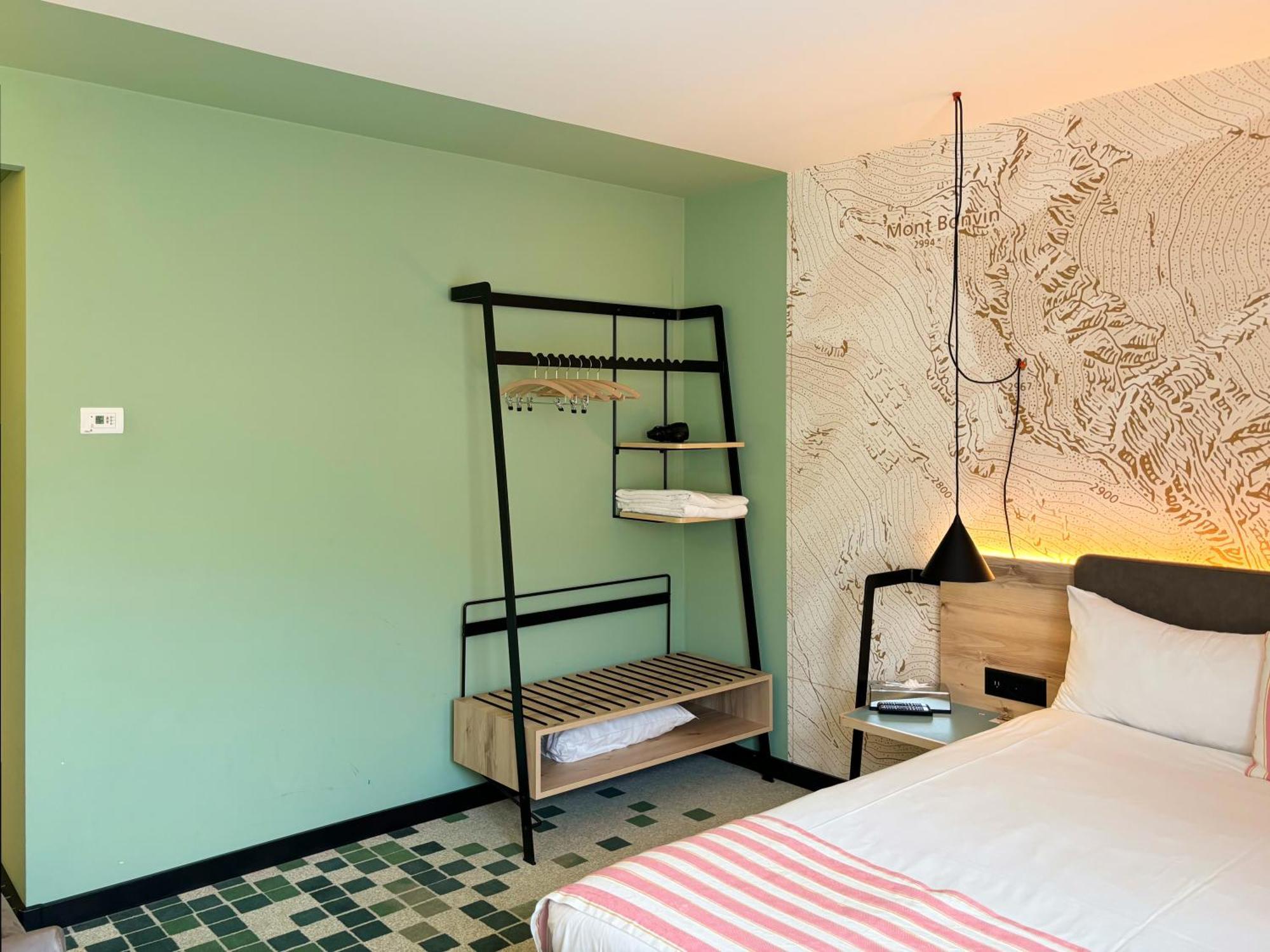 Nonanteneuf Appart Hotel Sierre - Contactless Check-In Buitenkant foto