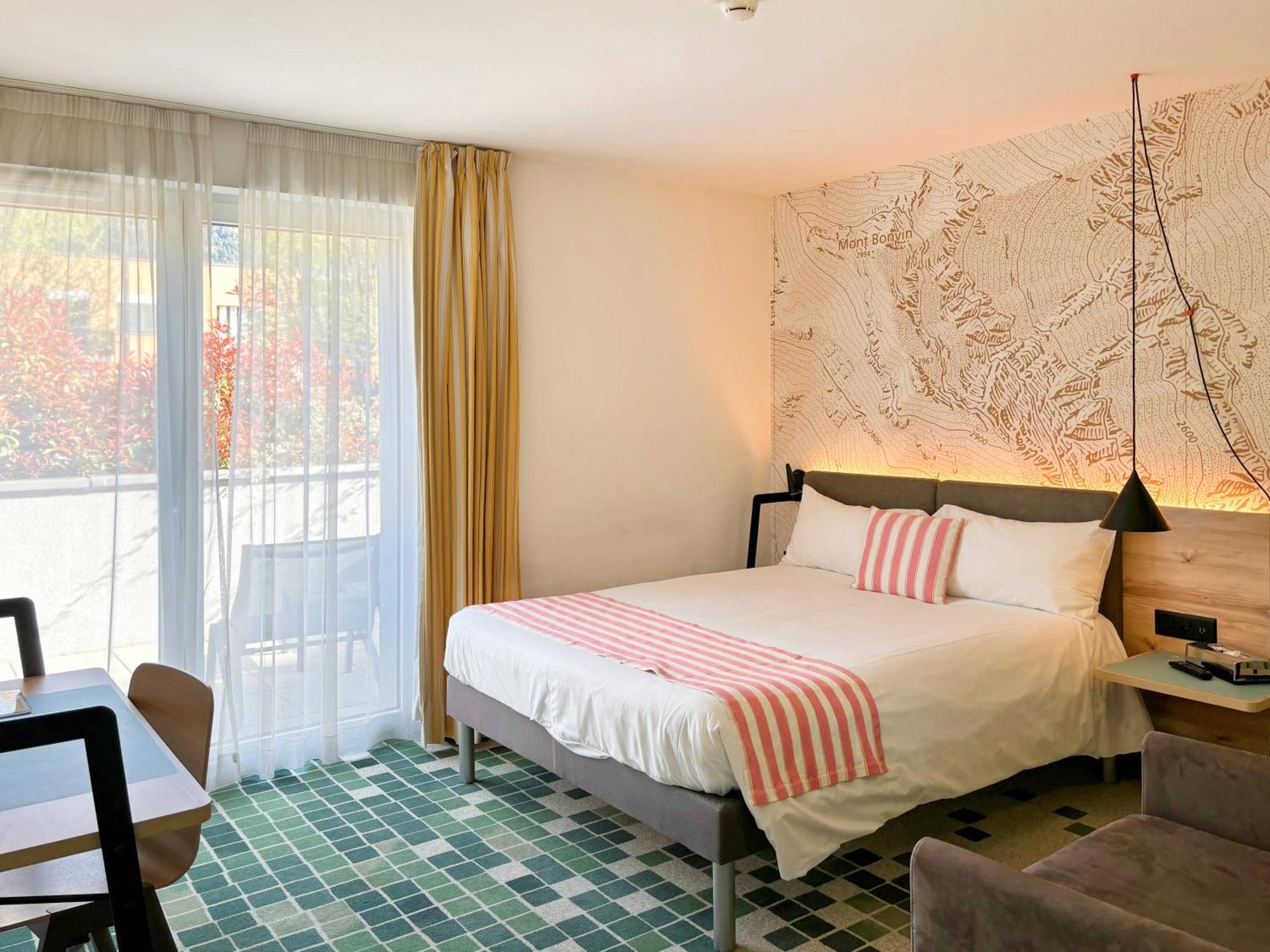 Nonanteneuf Appart Hotel Sierre - Contactless Check-In Buitenkant foto
